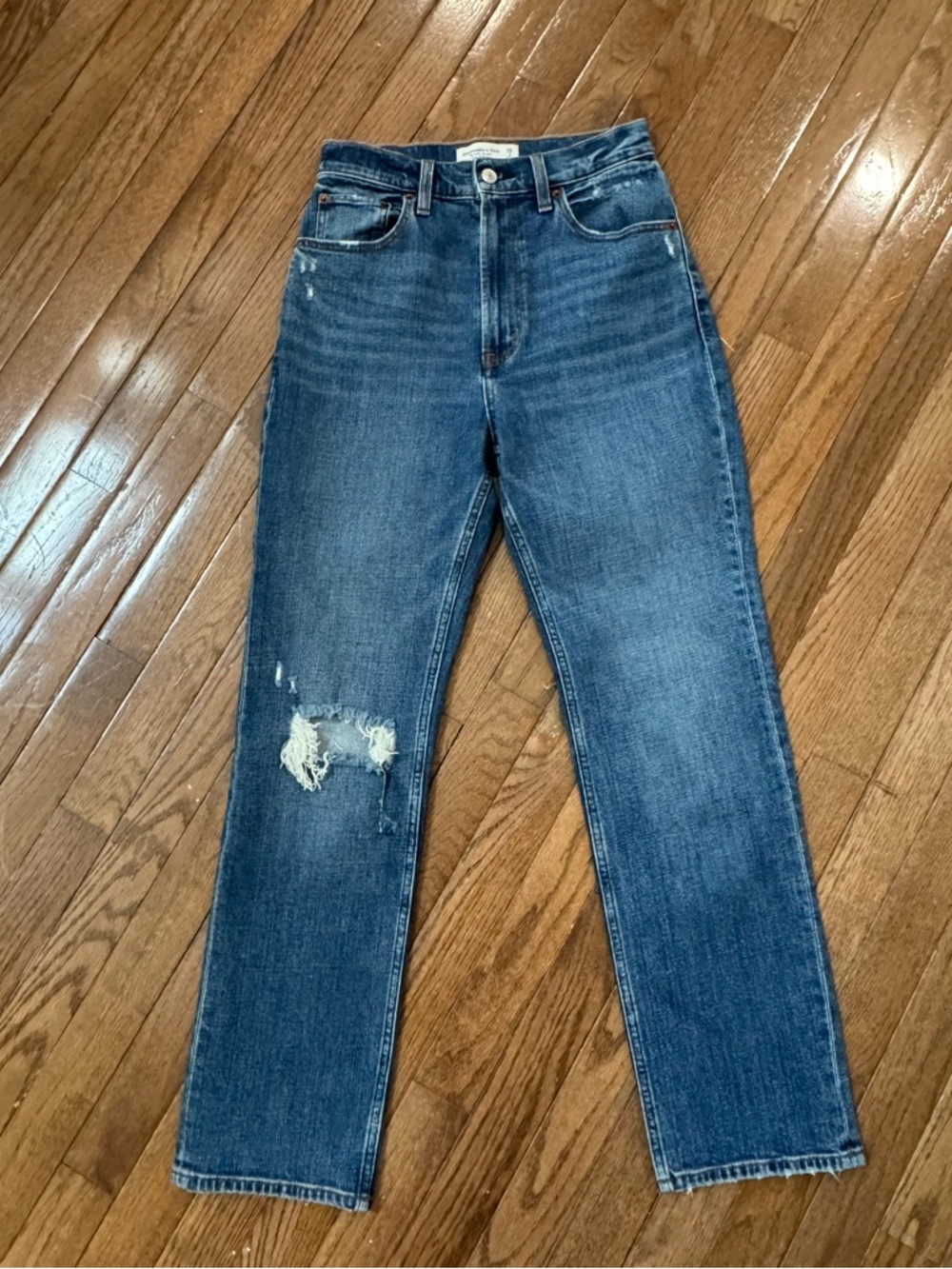 Abercrombie & Fitch Women's The Ankle Straight Ultra High Rise Jeans